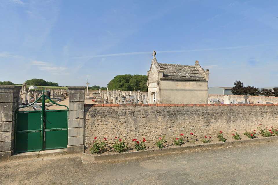 Cimetière - Leignes sur Fontaine